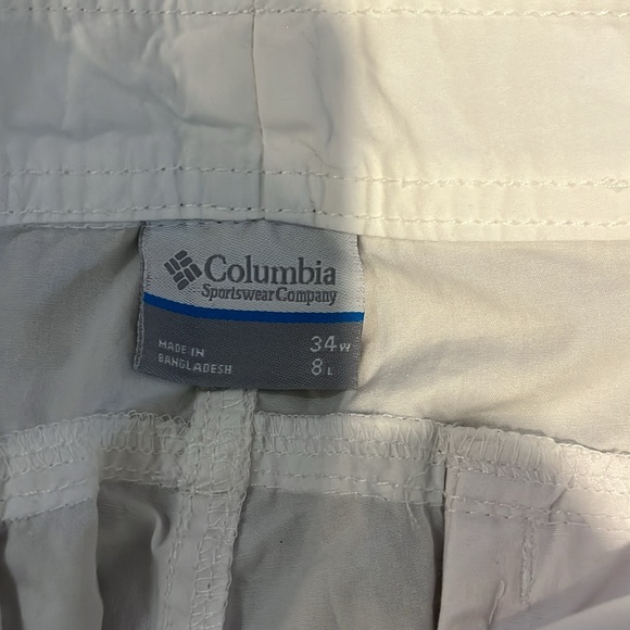 White men’s shorts - Picture 6 of 9